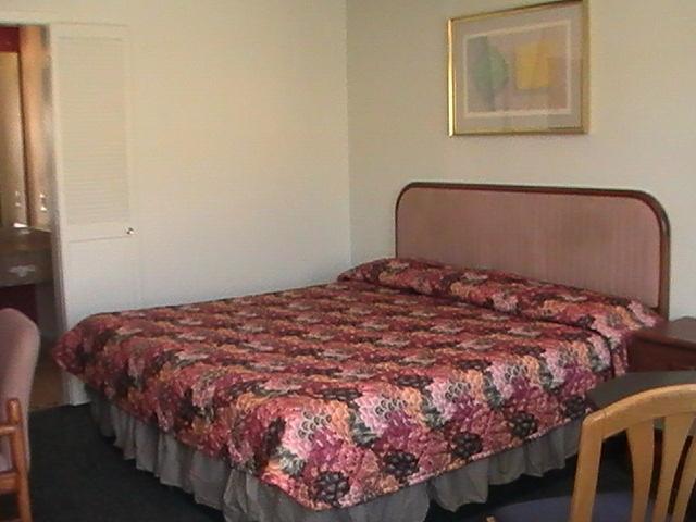 Hometown Inn Galion Стая снимка