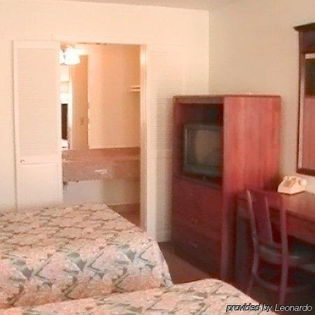 Hometown Inn Galion Стая снимка